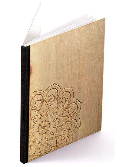 Notizbuch Holz A5 - graviert Mandala - Echtholz Notebook zum Reinschreiben Zirbenholz Holzeinband Holzcover