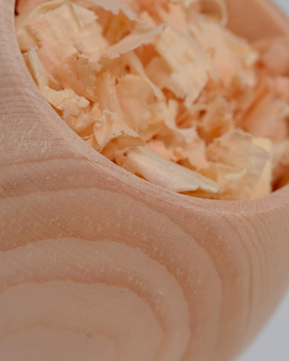 Zirbenfässchen - Zirbenholz Duftset mit Zirbenöl und Zirbenspänen in Geschenkverpackung die Alternative zum Zirbenwürfel