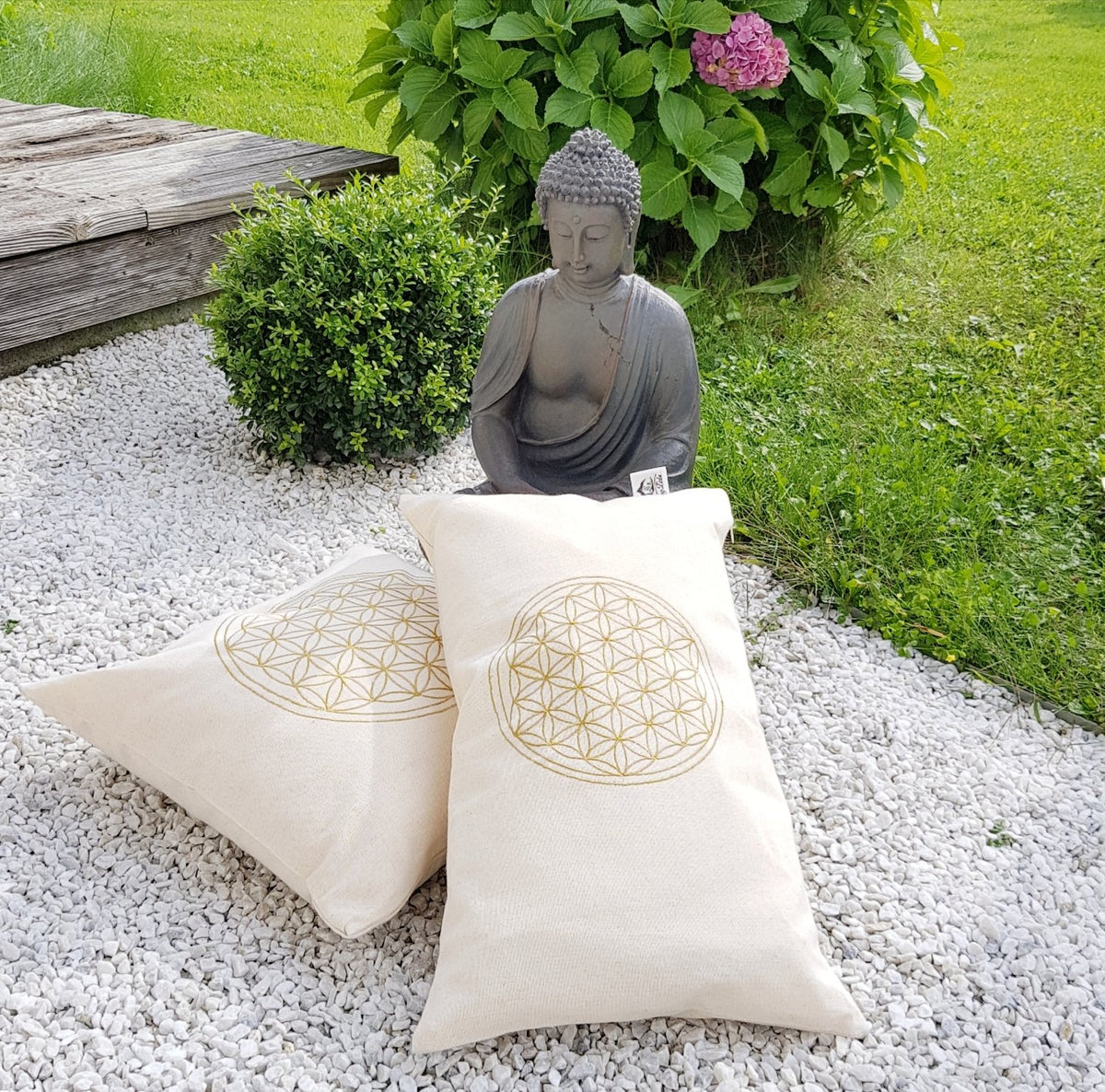 Blume des Lebens - Kissenhülle - bestickt mit Lebensblume gold gelb 100% Baumwolle