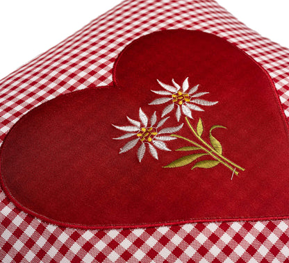 Zirbenkissen Bestickt mit Herz und Edelweiss rot karriert Größe 40x40 cm befüllt mit Zirbenflocken aus Zirbenholz